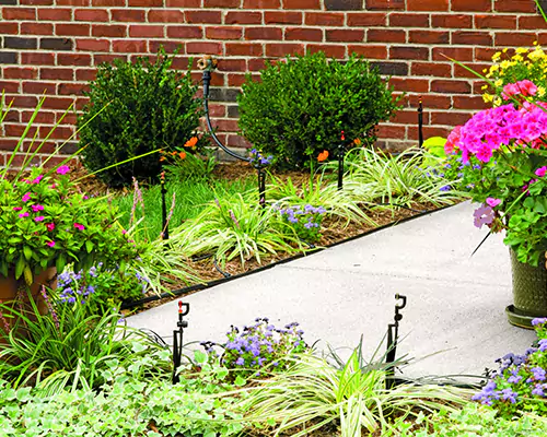 プラスチック製ガーデンベッドは、プラスチック素材で作られたレイズドベッドの一種です。